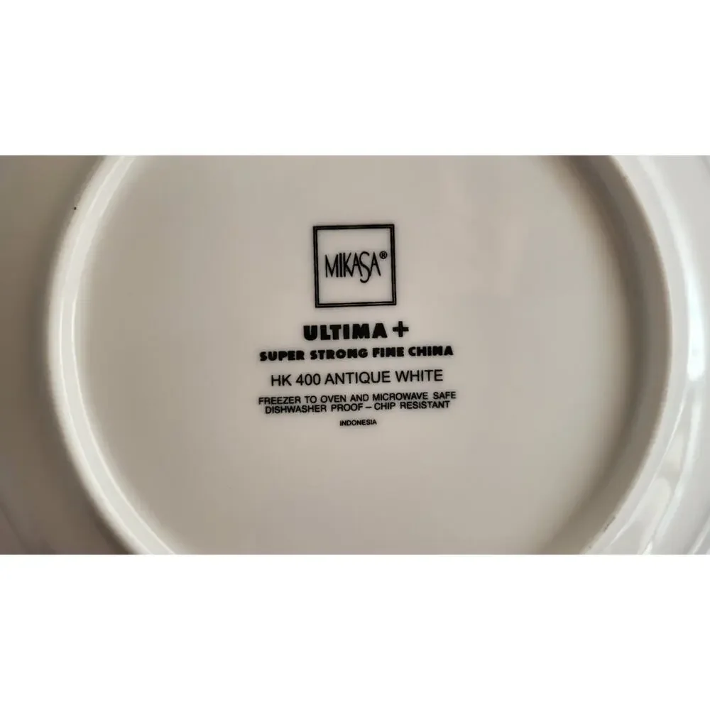 Mikasa Ultima + Super Strong Fine China HK 400 Antique White Vegetable Bowl